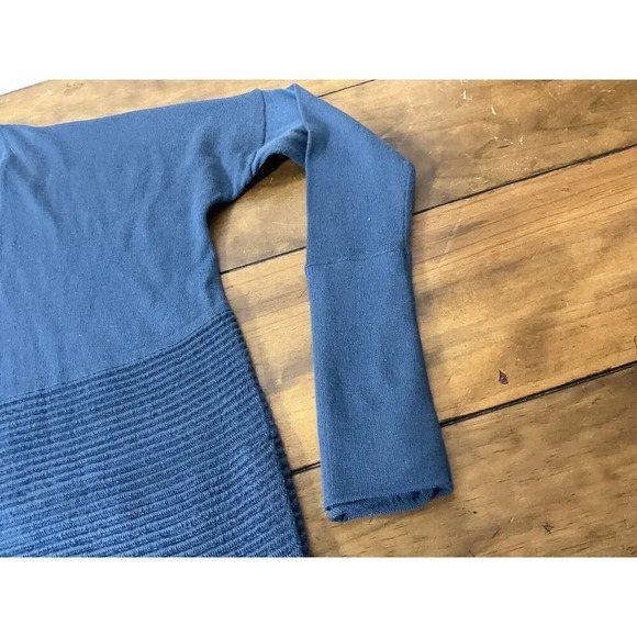 Lululemon Merino Wool Sit In Lotus Wrap II Cardigan Sweater Petrol Blue Size 6 - Picture 3 of 9